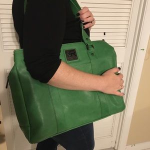 Kenneth Cole Triple Compartment Business Tote